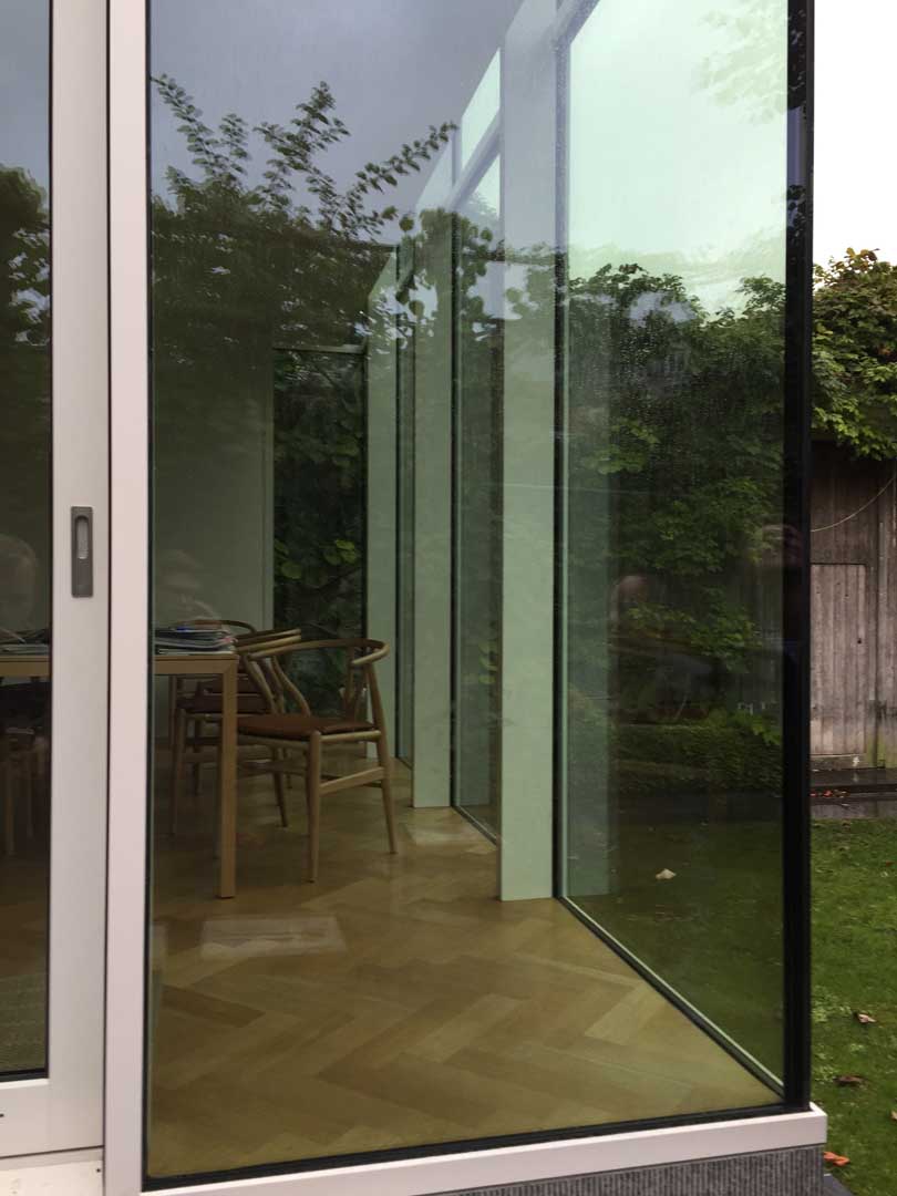 bijgebouw-modern-outdoor-woonuitbreiding-aanbouw-raam-detail