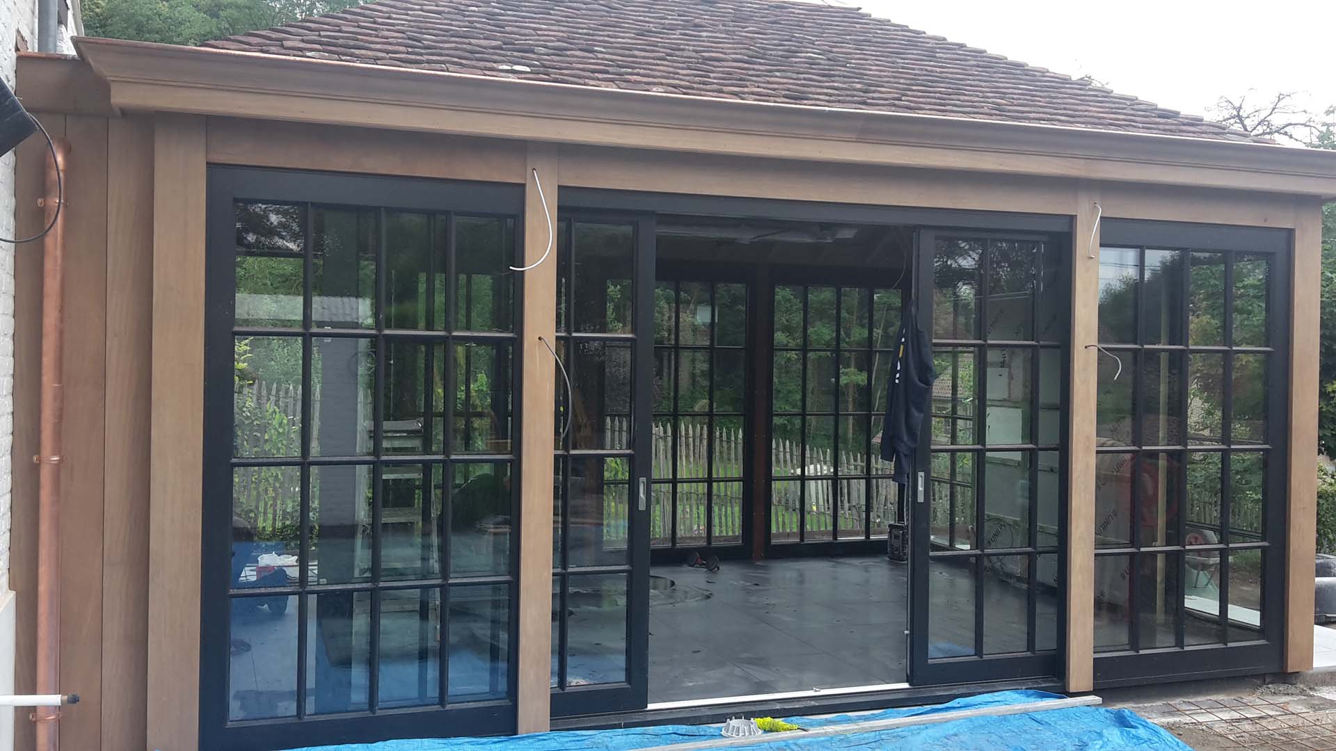 houten-orangerie-woonuitbreiding-leefruimte-extension-poolhouse