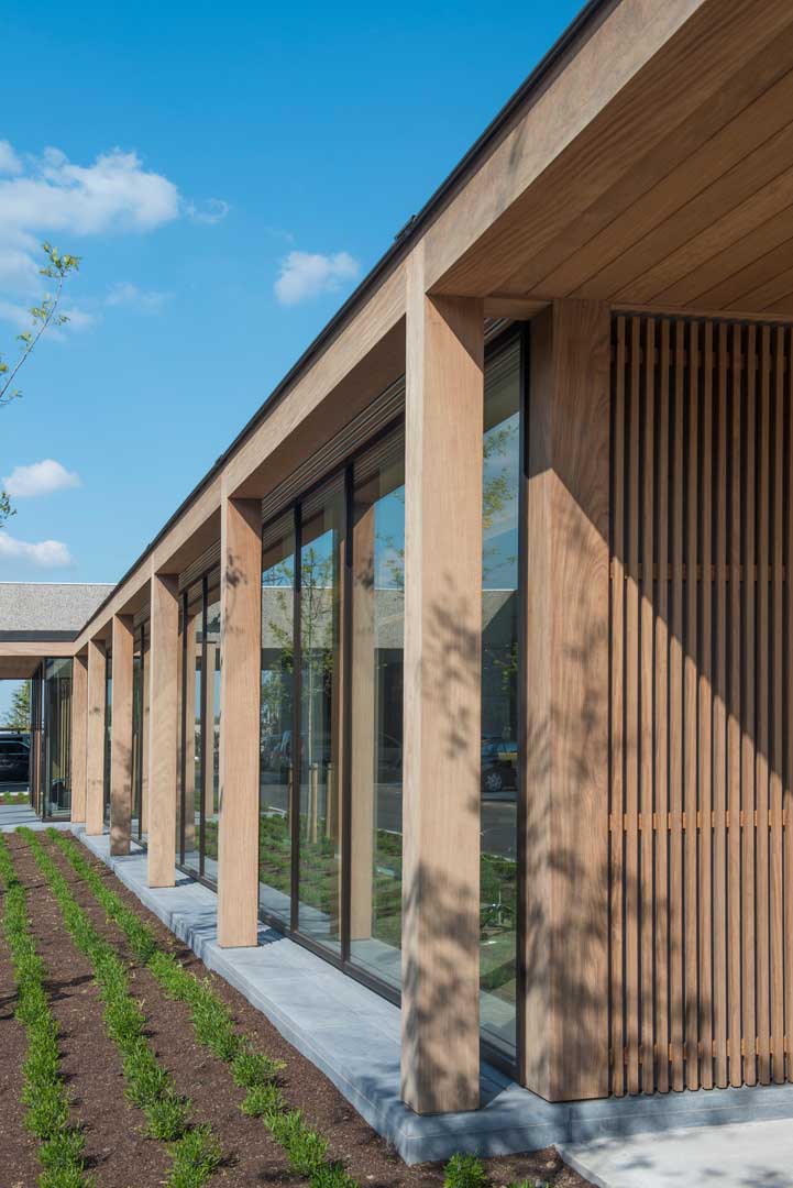 maatwerk-burelen-modern-outdoor