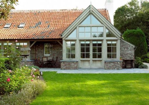 houten-orangerie-home-extension-lloyd-hamilton-renovatie-bijgebouw-afrormosia