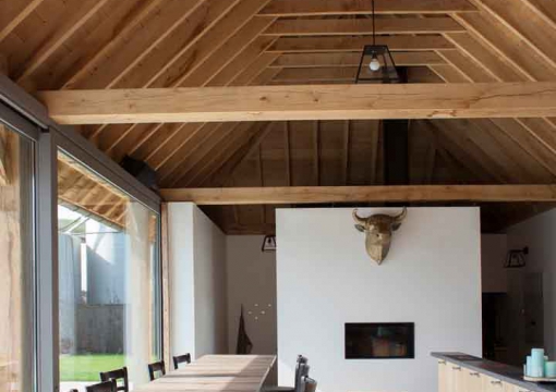 poolhouse-lloyd-hamilton-eiken-hout-interieur